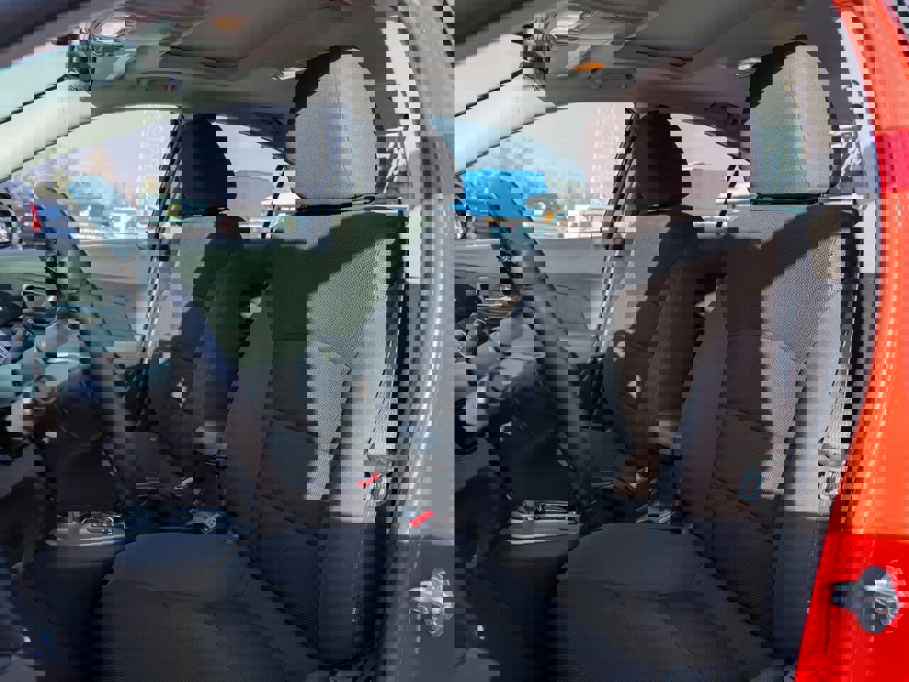 Used 2014 Chevrolet Cruze LT w/ All-Star Edition image 17