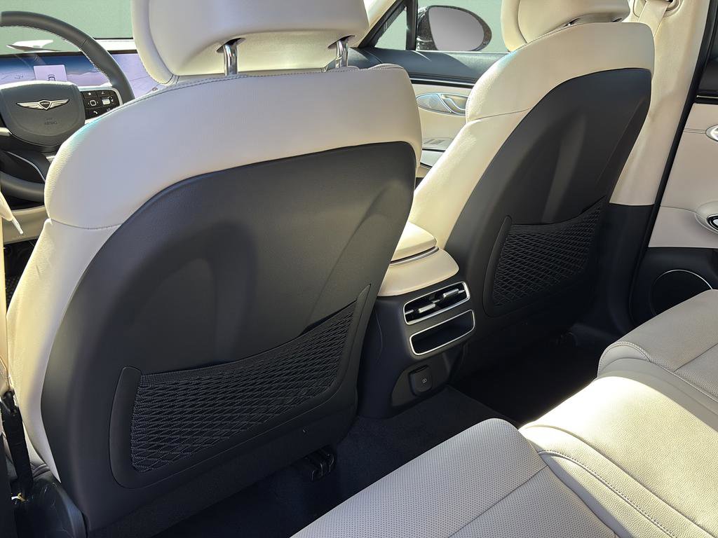 Used 2026 Genesis GV70 2.5T image 21