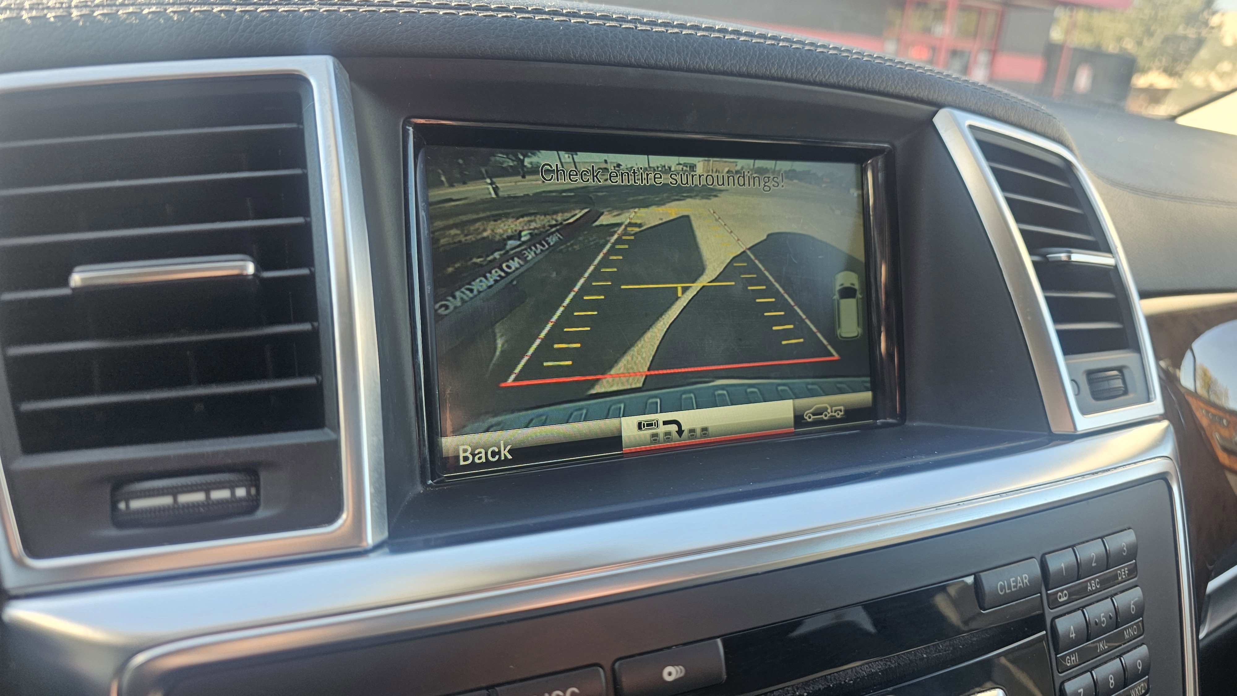 Used 2014 Mercedes-Benz GL 450 4MATIC 4dr GL 450 w/ Driver Assistance Package image 39