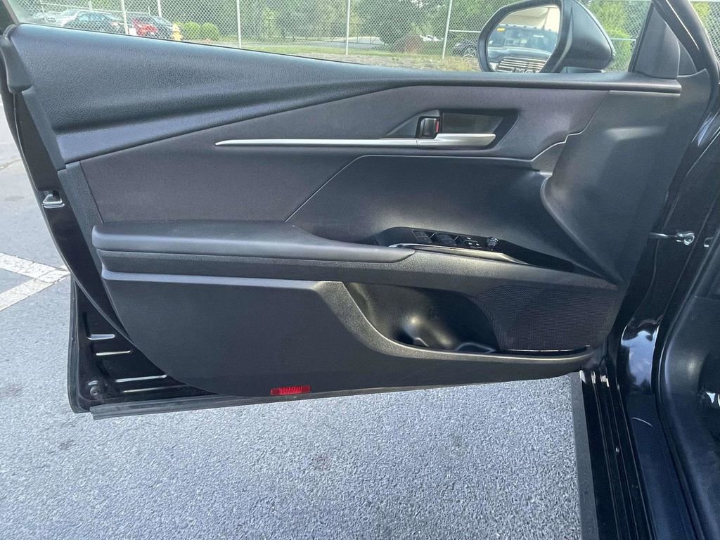 Used 2025 Toyota Camry LE FWD image 23
