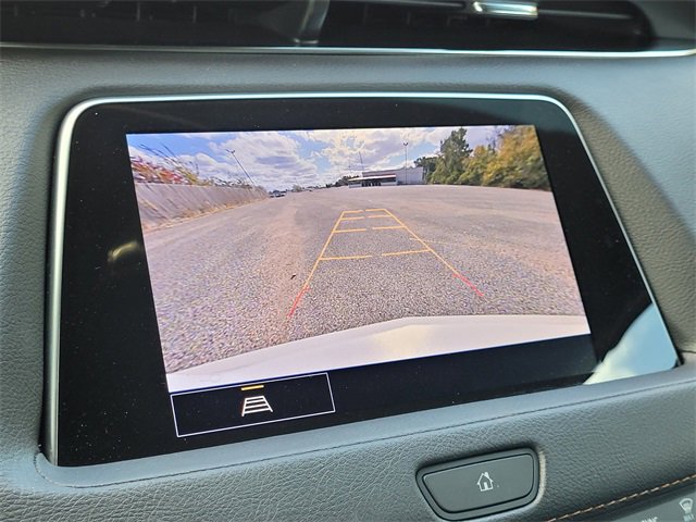 Used 2023 Cadillac XT4 Sport image 17