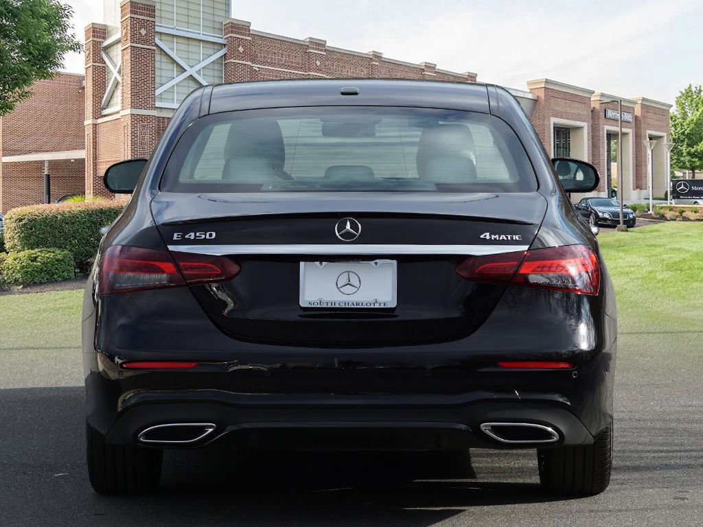 Certified 2022 Mercedes-Benz E 450 4MATIC Sedan image 5