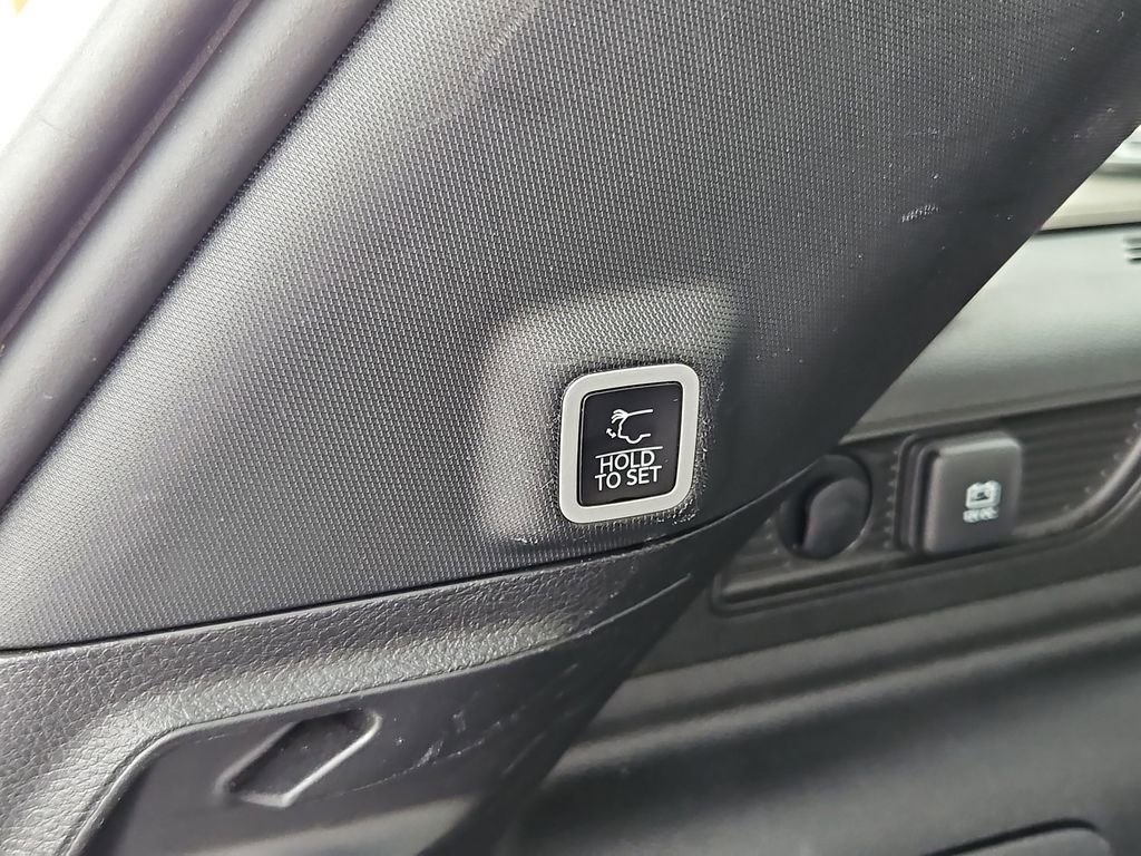 Used 2024 Jeep Grand Cherokee Limited 4xe image 34