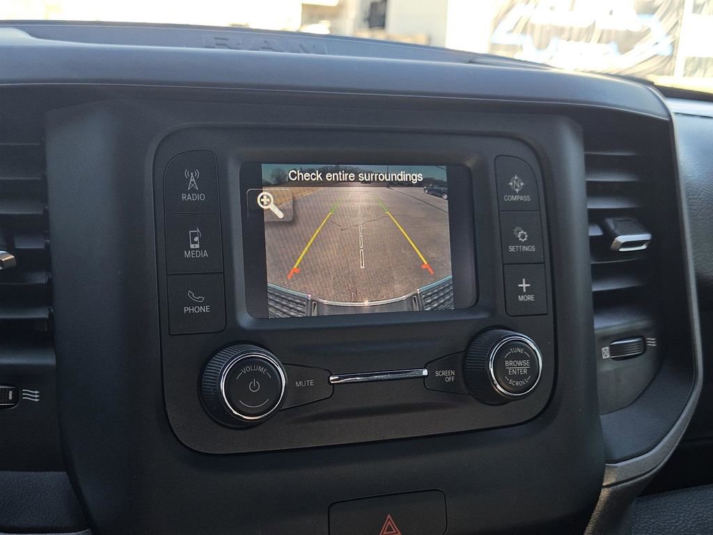 Used 2024 RAM 2500 Tradesman w/ Chrome Appearance Group image 20