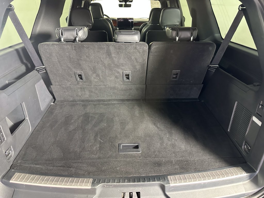 Used 2024 Lincoln Navigator L Reserve AWD/4WD image 6