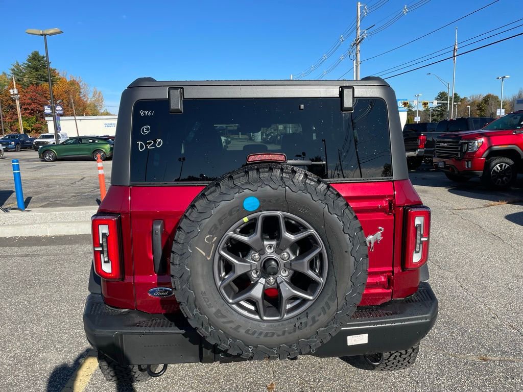 New 2025 Ford Bronco Badlands image 4
