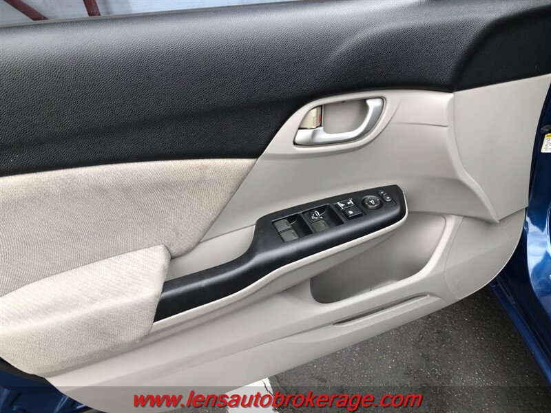 Used 2013 Honda Civic LX image 9