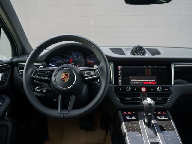 New 2026 Porsche Macan AWD/4WD image 22