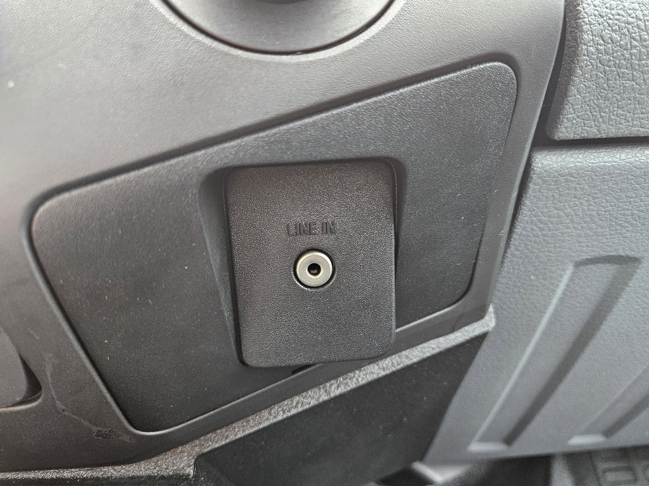 Used 2011 Ford F450 XL w/ PWR Equipment Group image 44