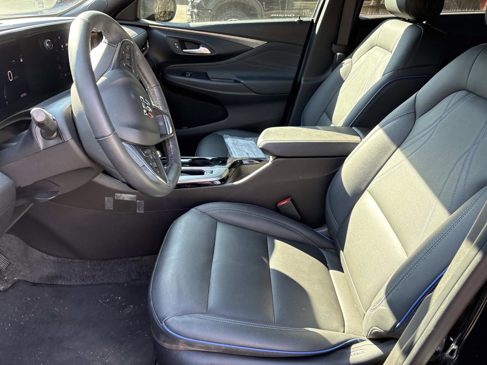 Used 2024 Buick Envista Sport Touring w/ Convenience I Package image 14