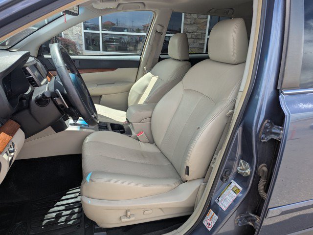 Used 2013 Subaru Outback 2.5i Limited AWD/4WD image 11