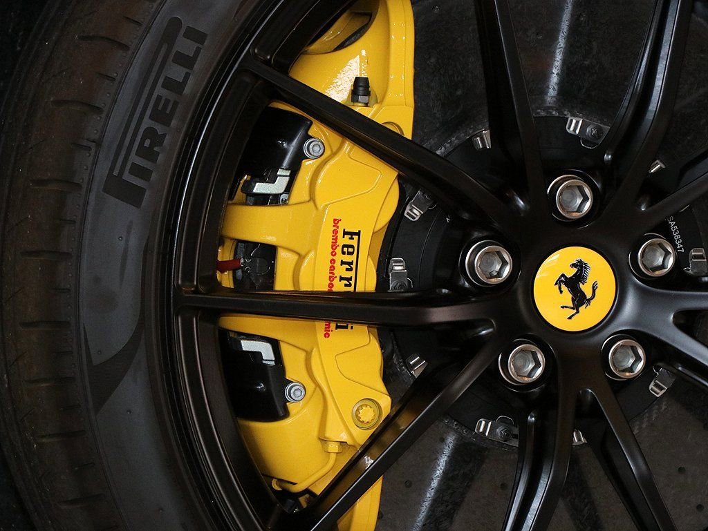 Certified 2021 Ferrari 812 GTS image 11