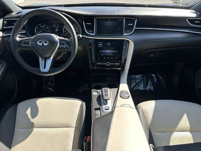 Certified 2025 INFINITI QX55 Luxe image 11