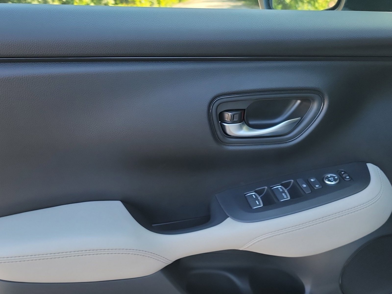 New 2027 Honda HR-V EX-L image 6
