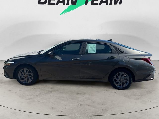 Used 2024 Hyundai Elantra SEL image 5