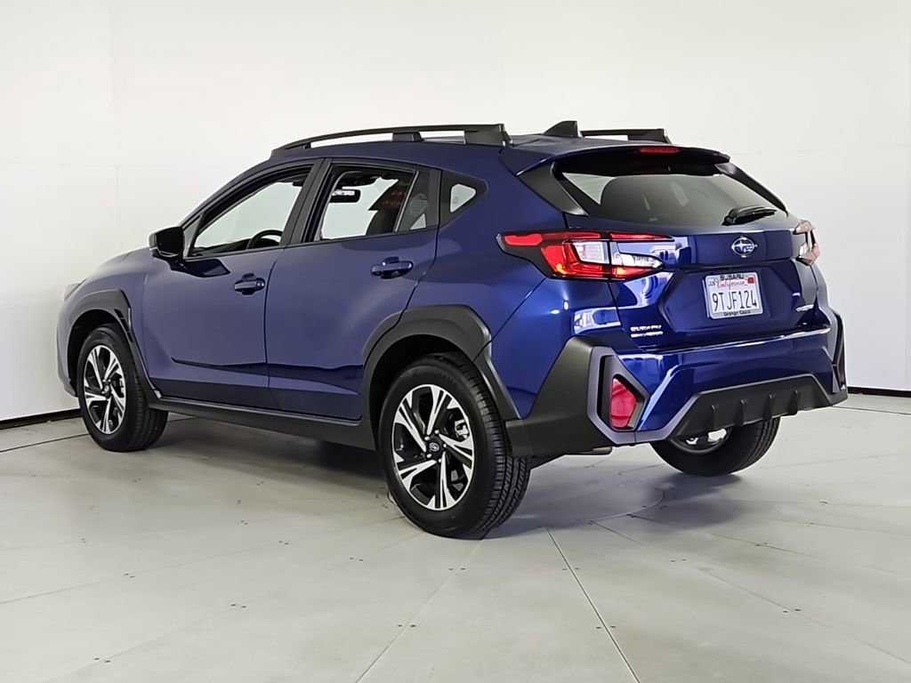 Certified 2025 Subaru Crosstrek 2.0i Premium image 9