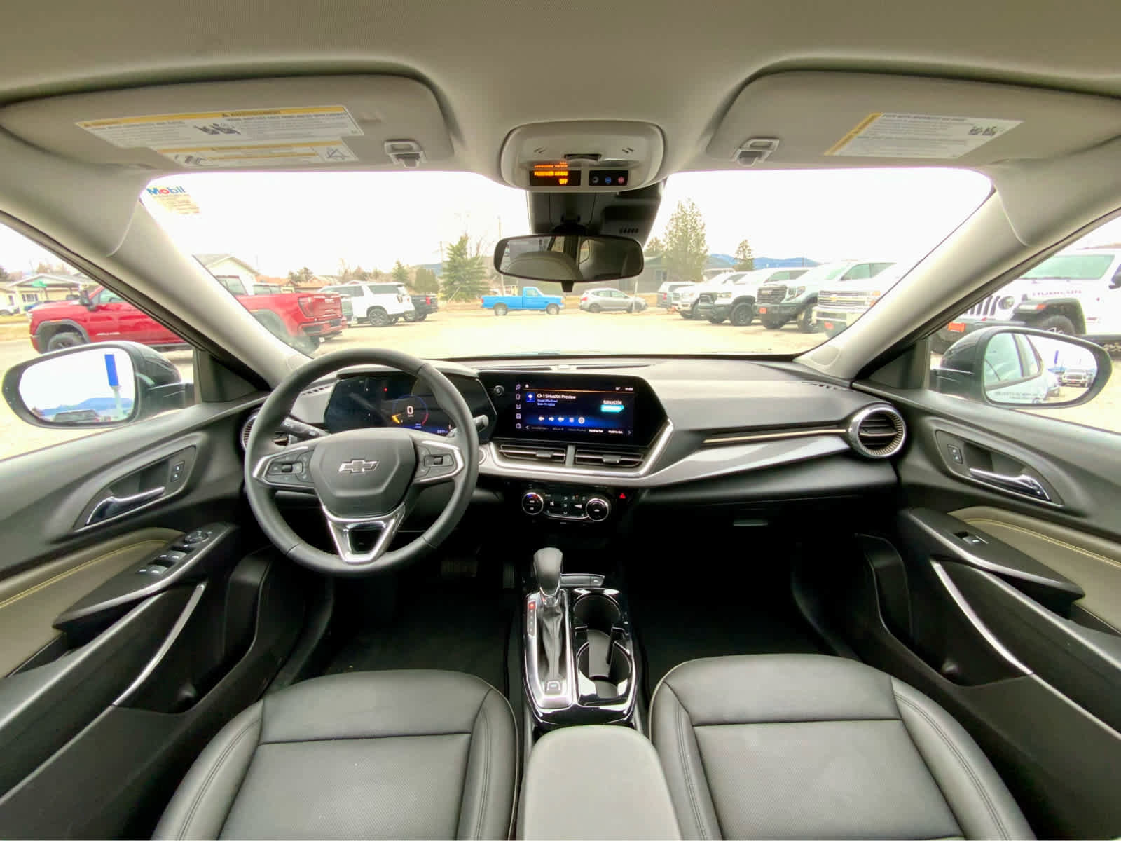 Certified 2025 Chevrolet Trax ACTIV image 28