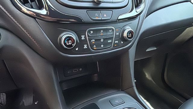 Used 2024 Chevrolet Equinox RS w/ RS Leather Package FWD image 31