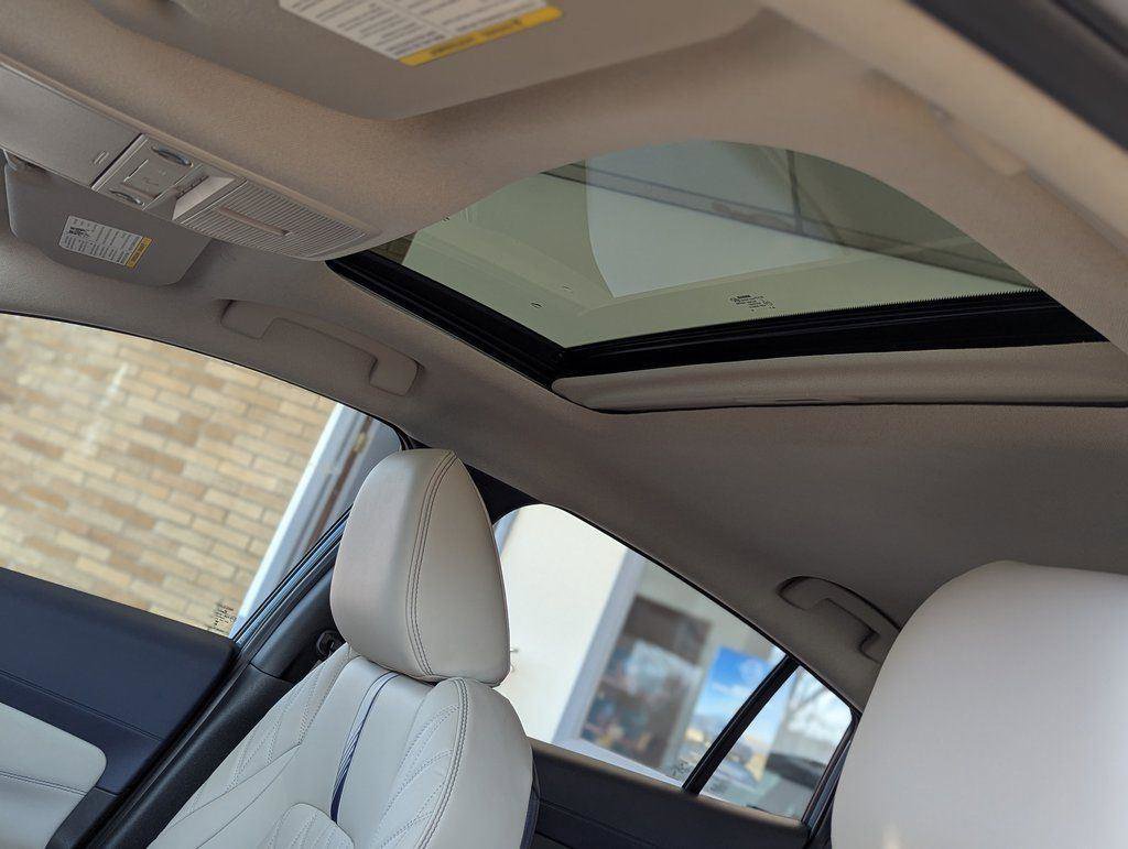 New 2026 Nissan Sentra SL w/ Floor Mat Package FWD image 31