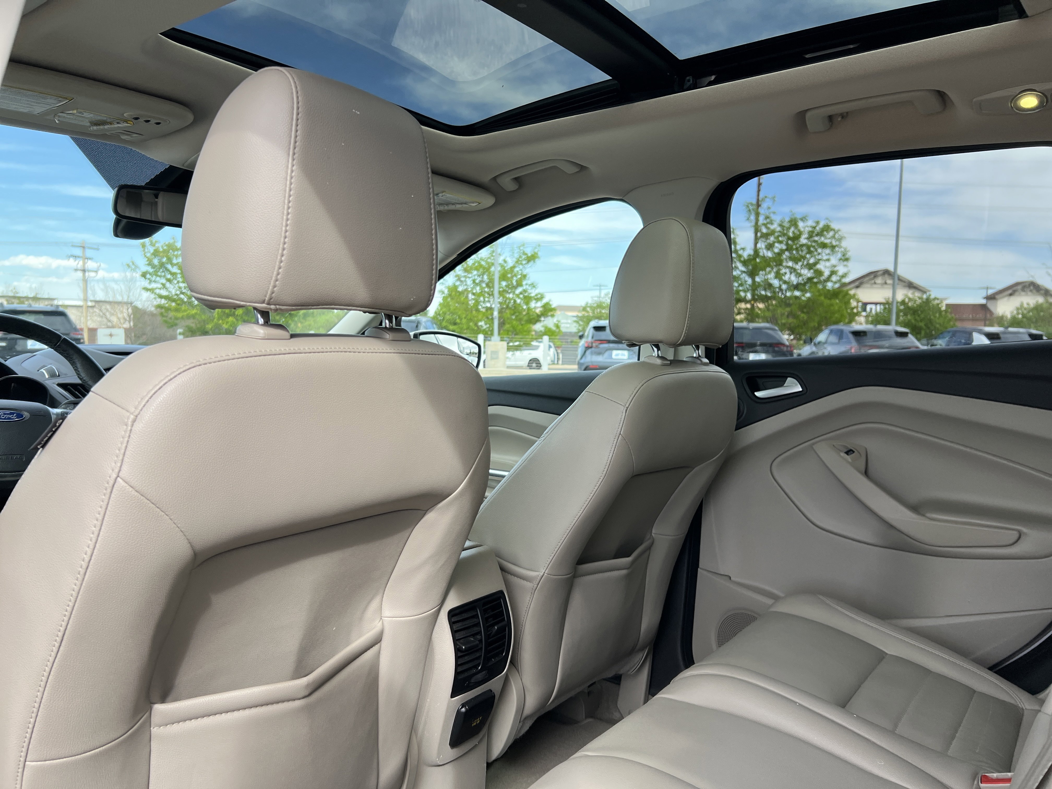 Used 2016 Ford Escape Titanium FWD image 24