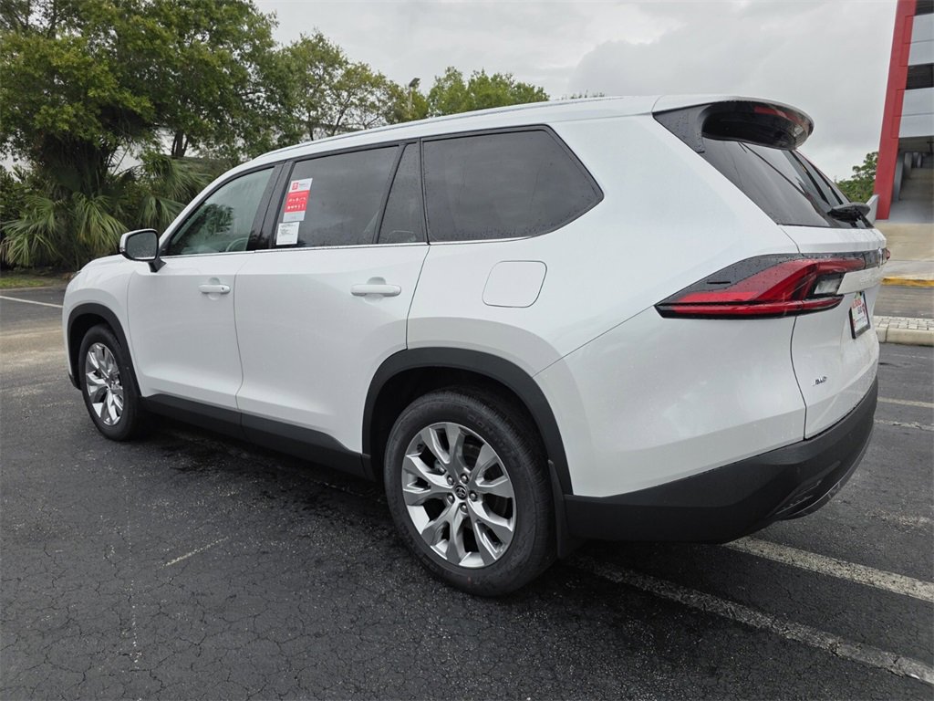New 2026 Toyota Grand Highlander Limited image 9