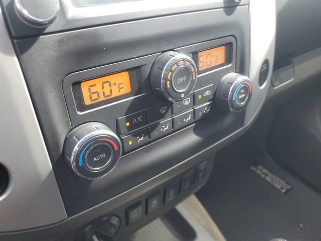Used 2014 Nissan Frontier PRO-4X w/ Pro-4x Luxury Package AWD/4WD image 22