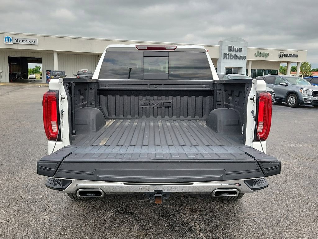 Used 2024 GMC Sierra 1500 SLT w/ SLT Premium Plus Package AWD/4WD image 8