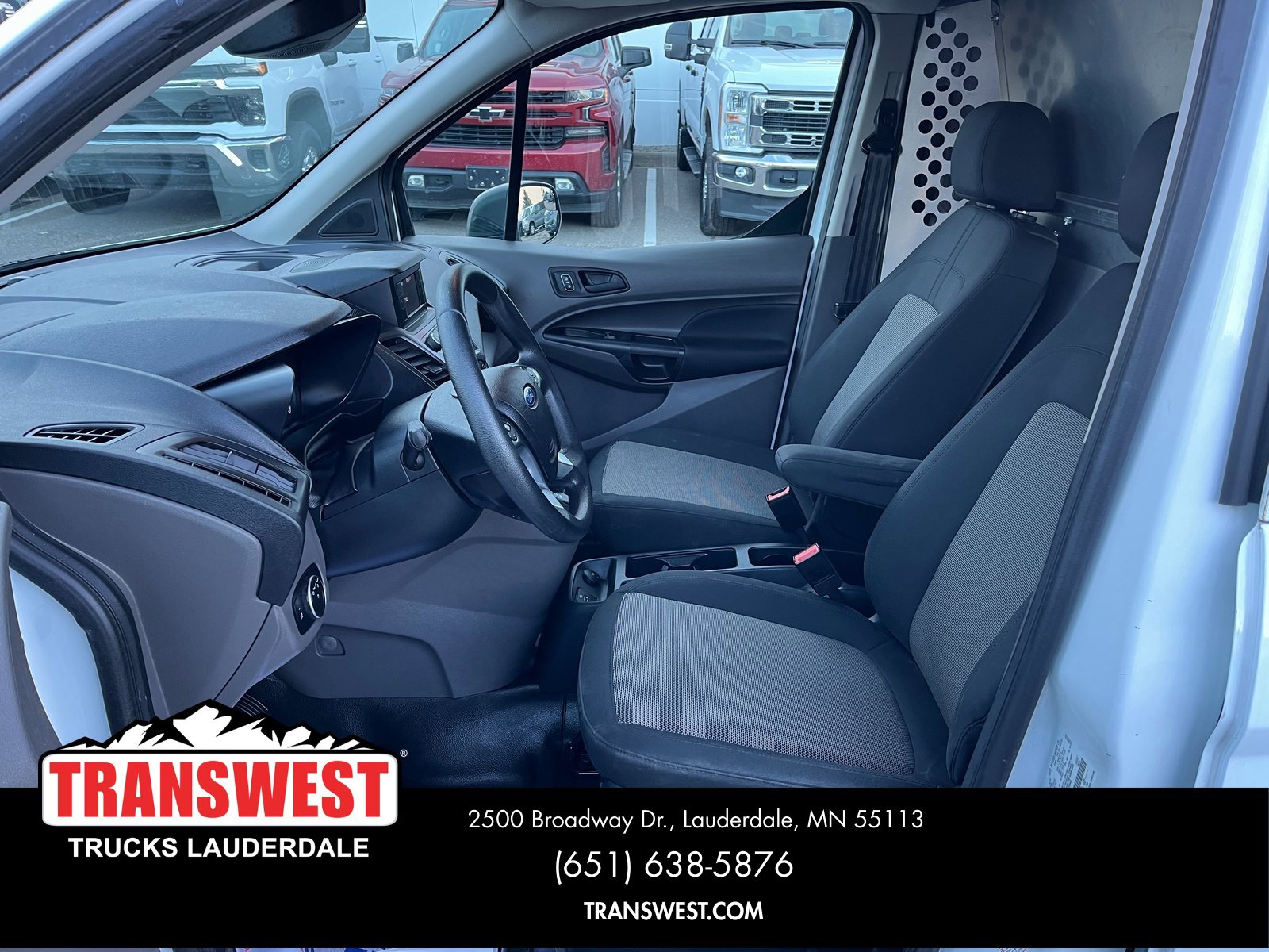 Used 2020 Ford Transit Connect XL image 5