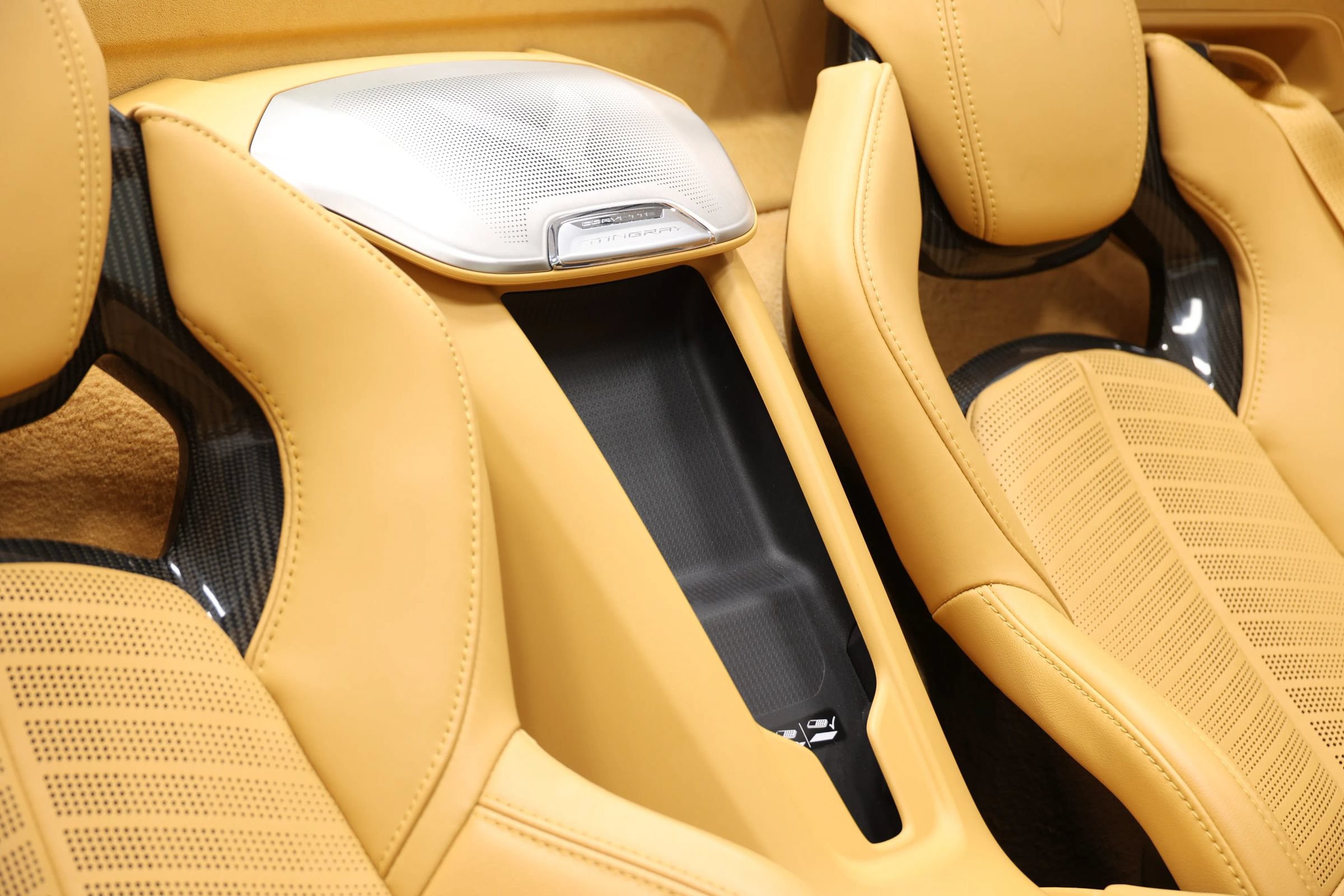 Used 2022 Chevrolet Corvette Stingray Premium Conv w/ Z51 Performance Package RWD image 81