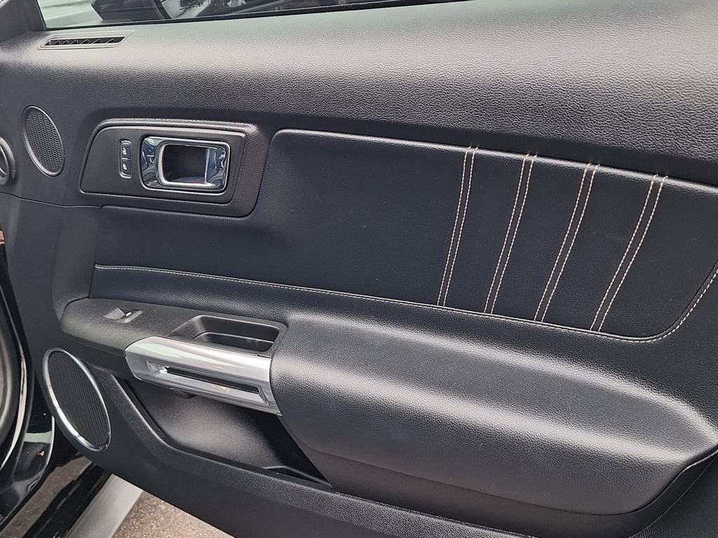 Used 2017 Ford Mustang GT Premium w/ Equipment Group 401A image 26