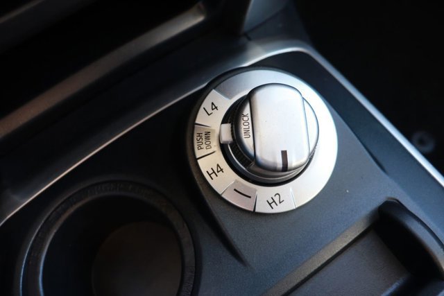 Used 2022 Toyota 4Runner SR5 Premium image 18