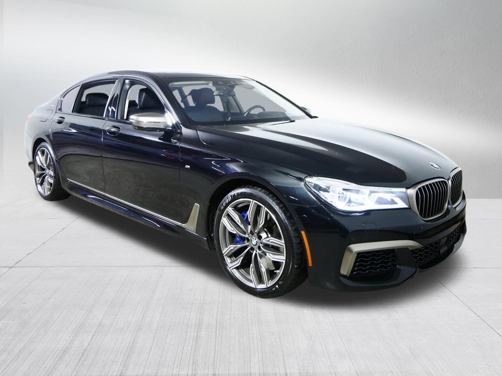Used 2019 BMW M760i xDrive w/ Luxury Rear Seating Package AWD/4WD image 1