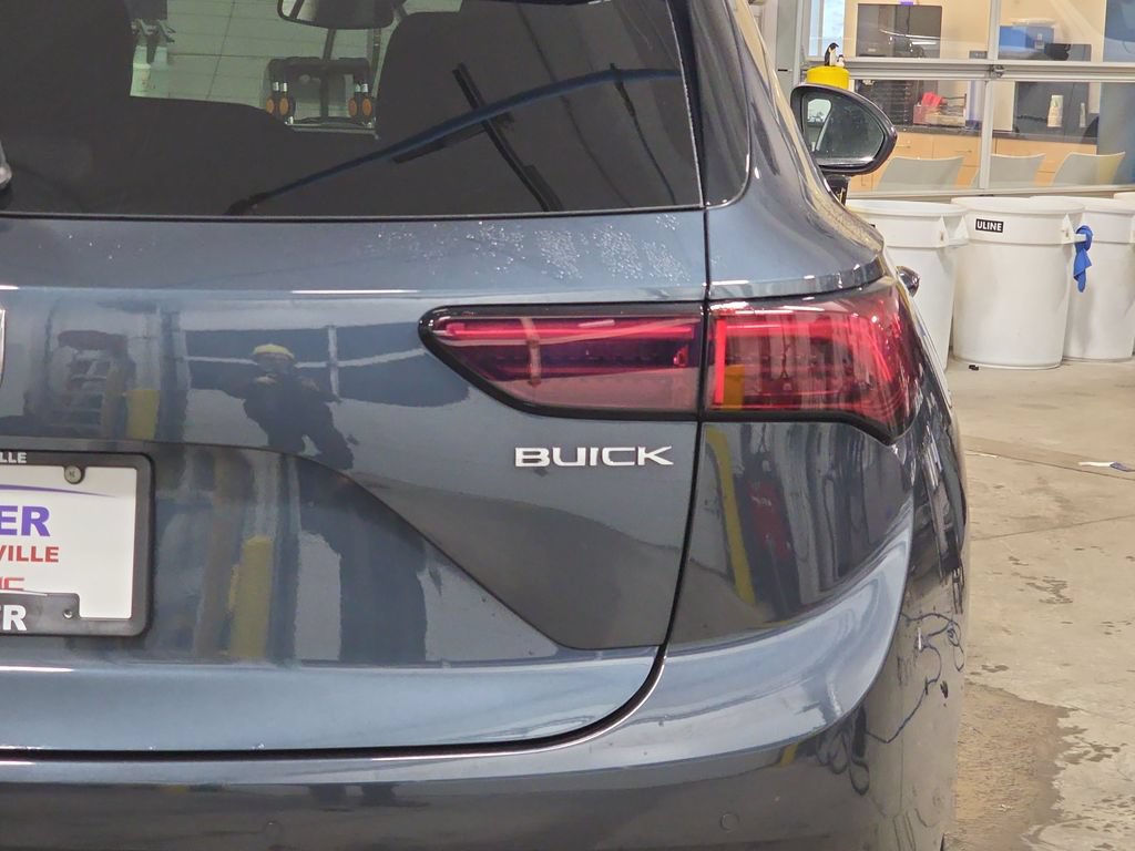 New 2026 Buick Envision Preferred AWD/4WD image 34