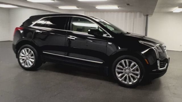 Certified 2019 Cadillac XT5 Premium Luxury FWD image 2