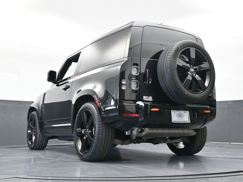 Used 2023 Land Rover Defender 90 X image 59