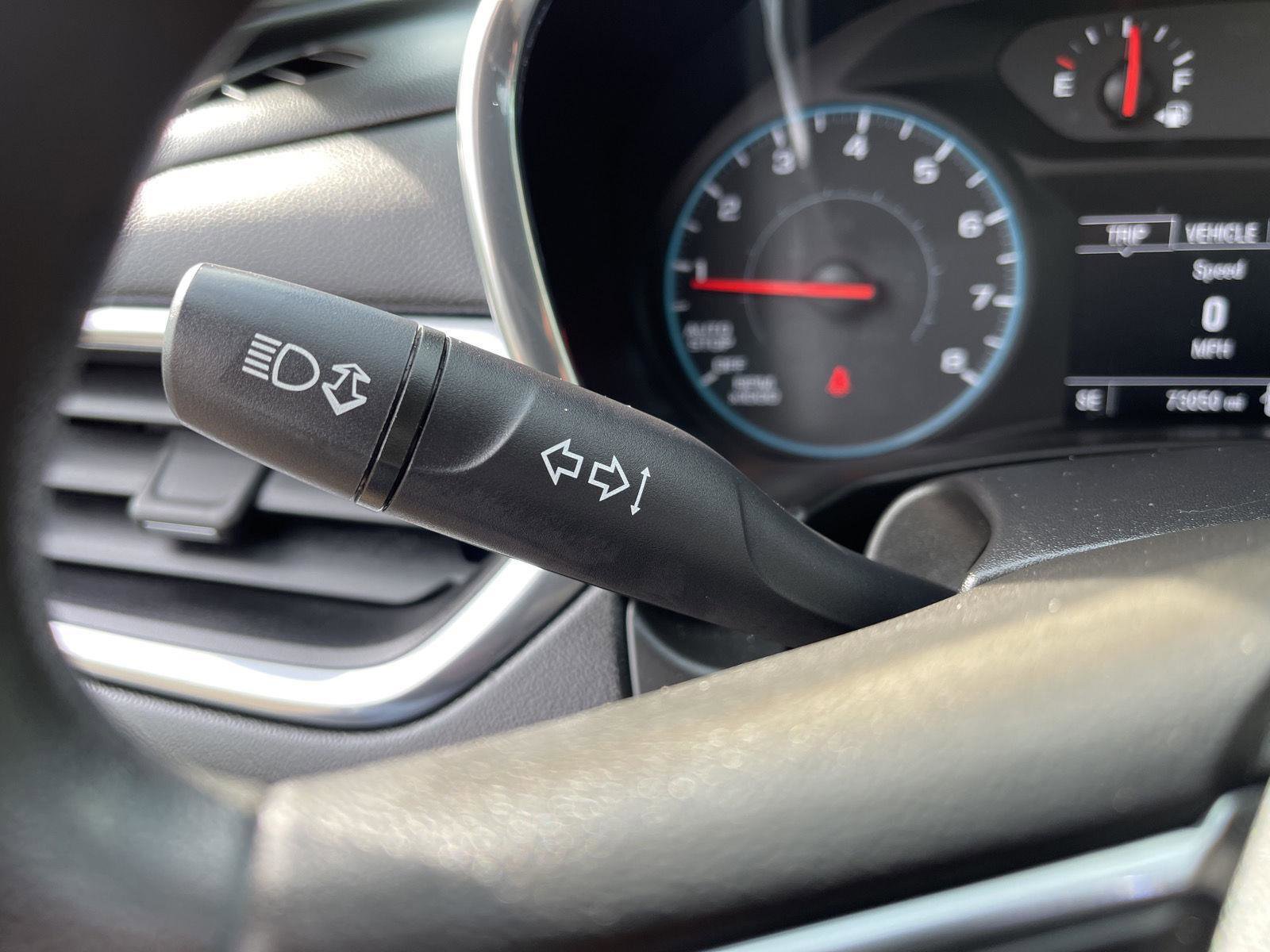 Used 2018 Chevrolet Equinox LT AWD/4WD image 20