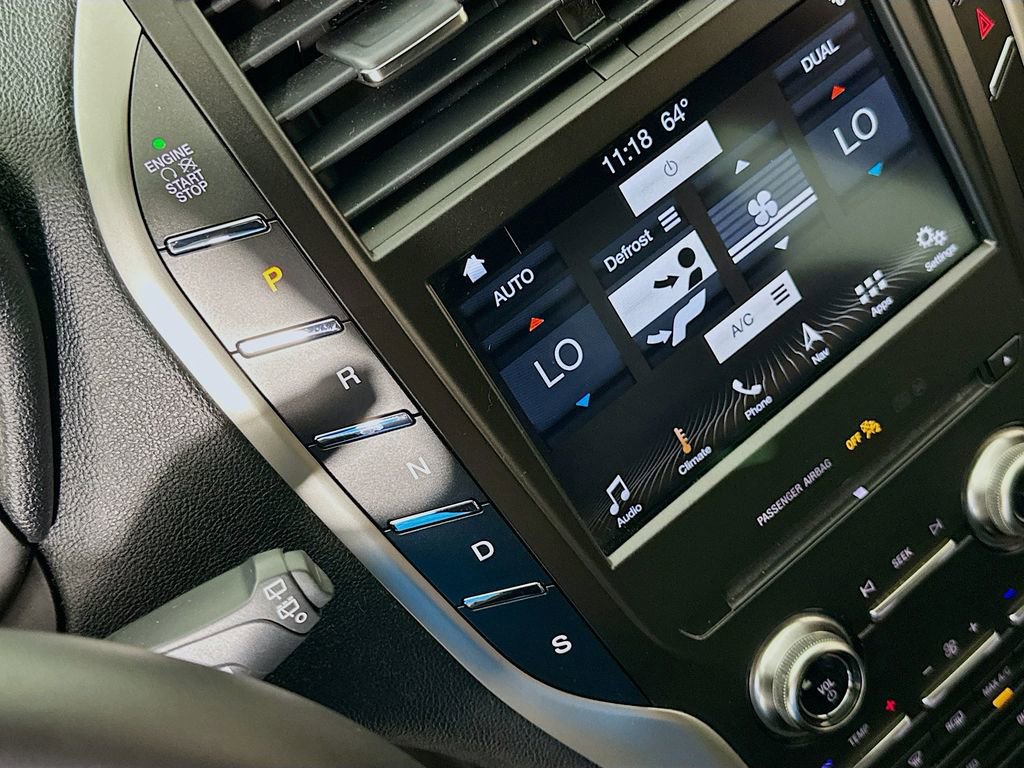 Used 2019 Lincoln MKC Select w/ Select Plus Package FWD image 17