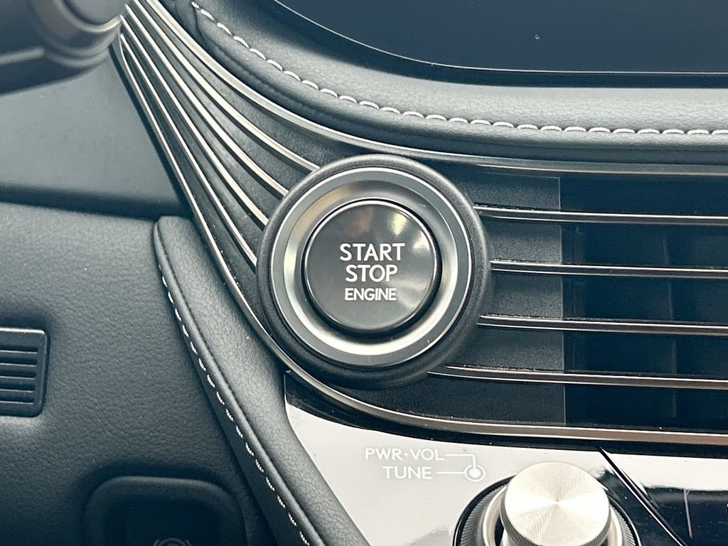 Used 2022 Lexus LS 500 w/ Interior Upgrade Package RWD image 39