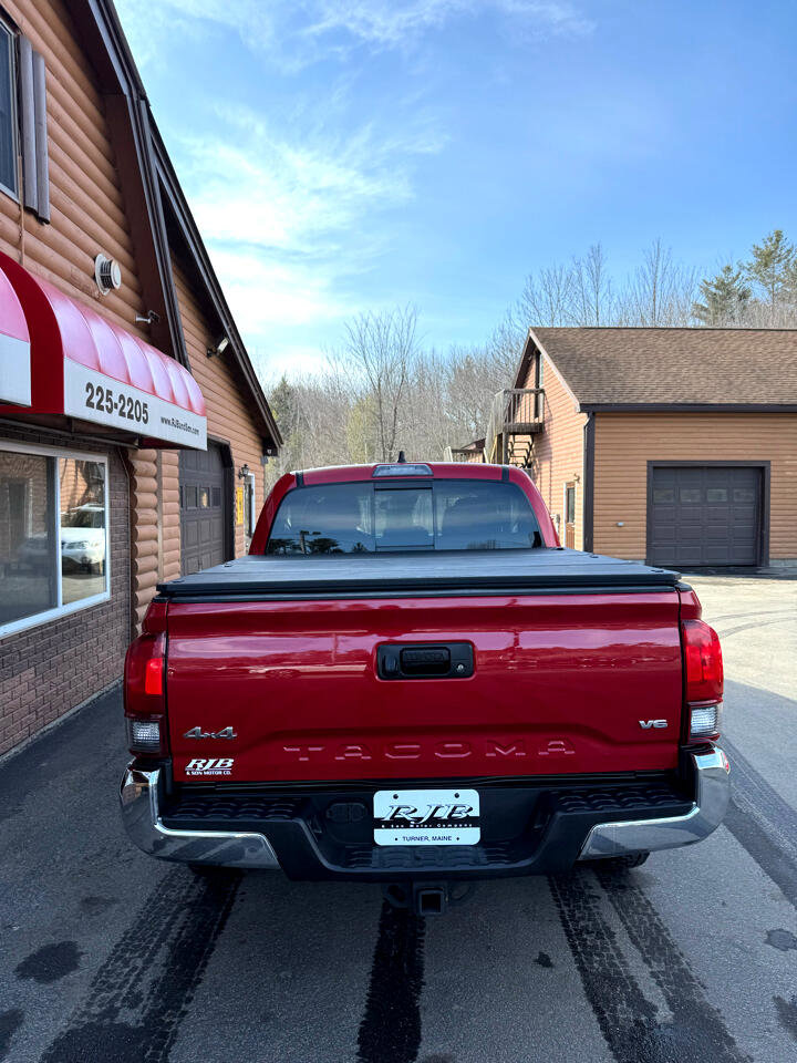 Used 2020 Toyota Tacoma SR5 image 5