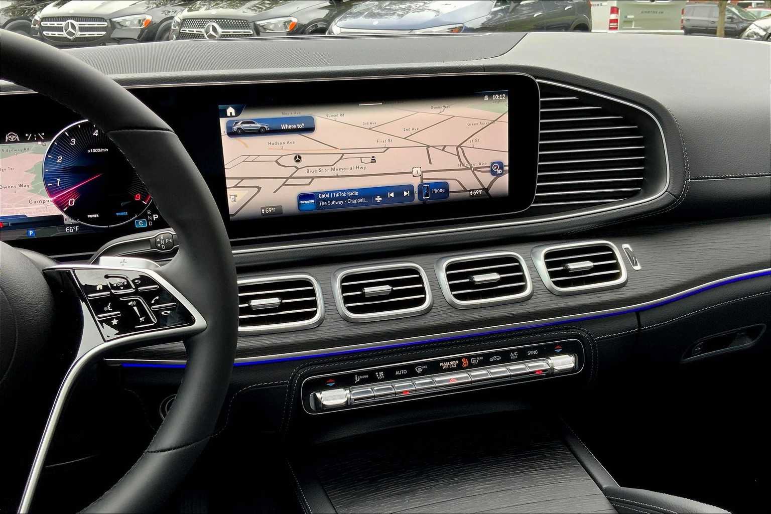Certified 2026 Mercedes-Benz GLE 450 4MATIC image 6