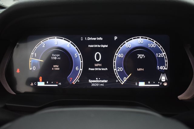 Used 2023 Jeep Grand Cherokee Limited RWD image 22