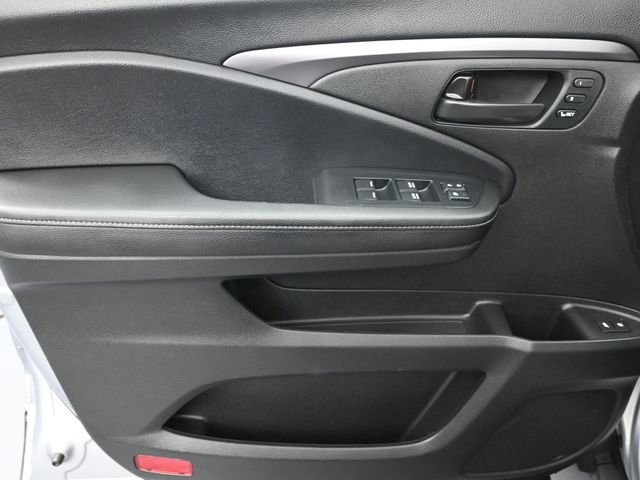 Certified 2023 Honda Passport EX-L image 21