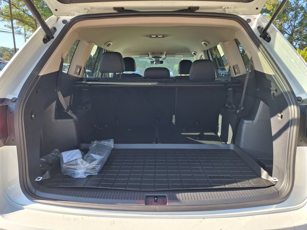 Used 2026 Volkswagen Atlas SE FWD image 23