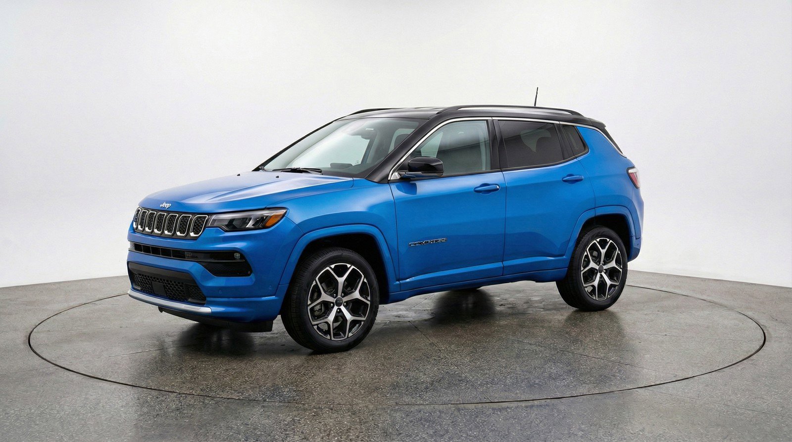 Used 2025 Jeep Compass Limited image 3