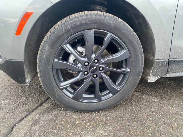Certified 2023 Chevrolet Equinox RS w/ LPO, Floor Liner Package image 25