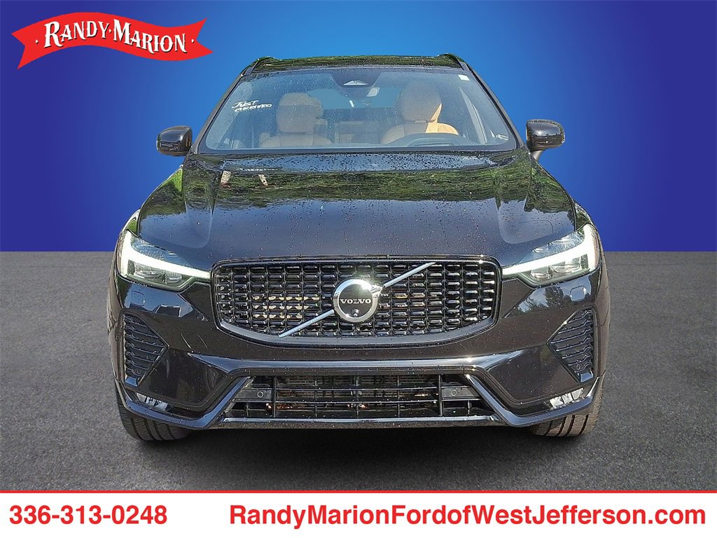 Used 2024 Volvo XC60 B5 Ultimate w/ Protection Package Premier video 2