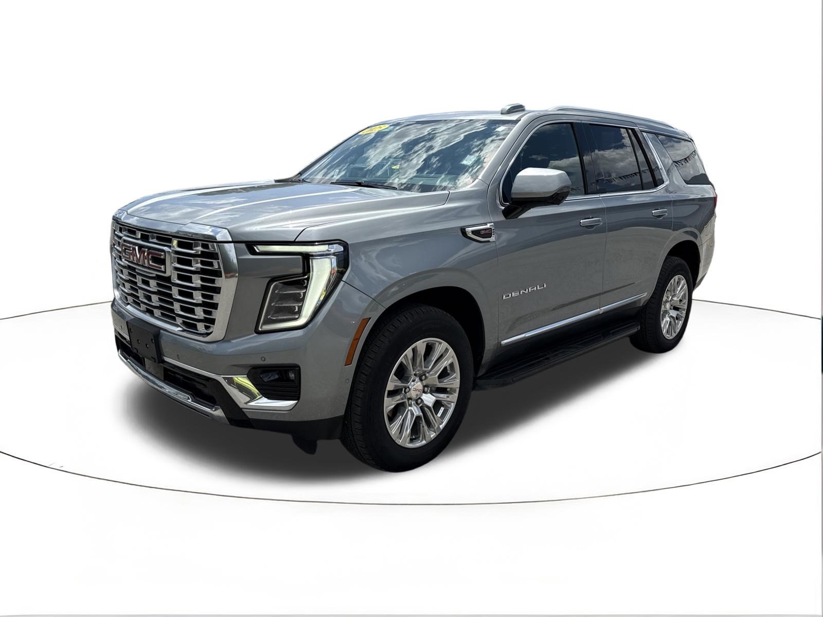 Used 2025 GMC Yukon Denali AWD/4WD image 7