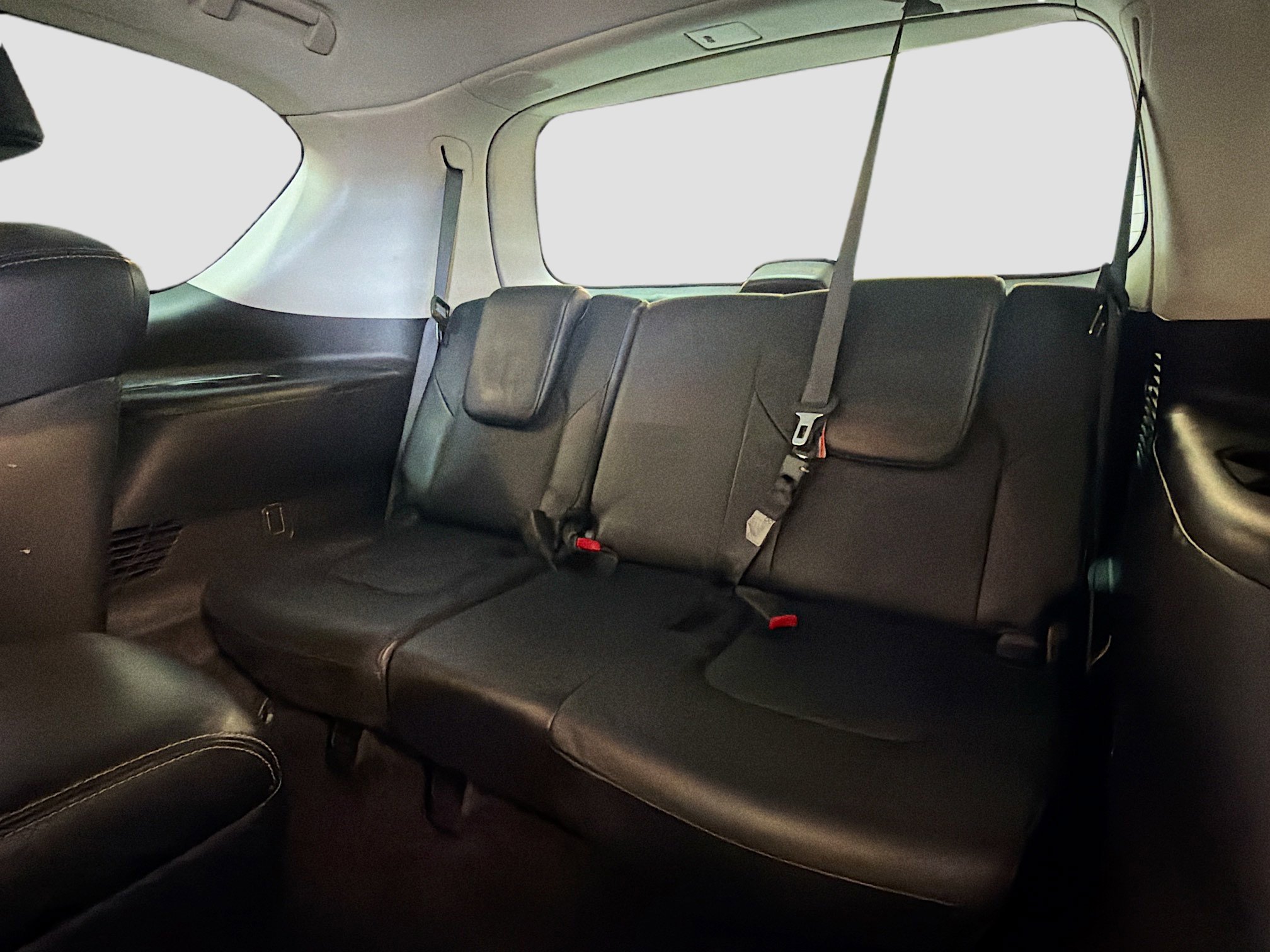 Used 2020 Nissan Armada SL w/ Premium Package image 30