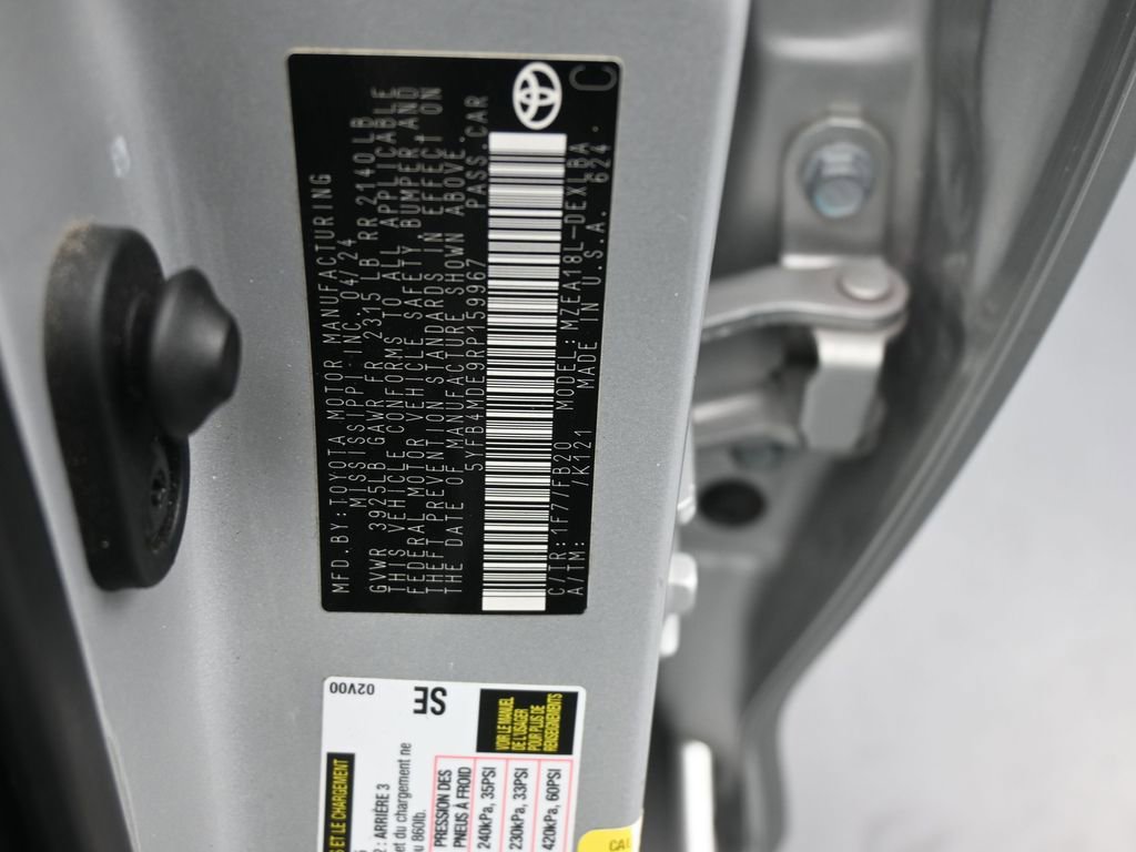 Used 2024 Toyota Corolla LE FWD image 20