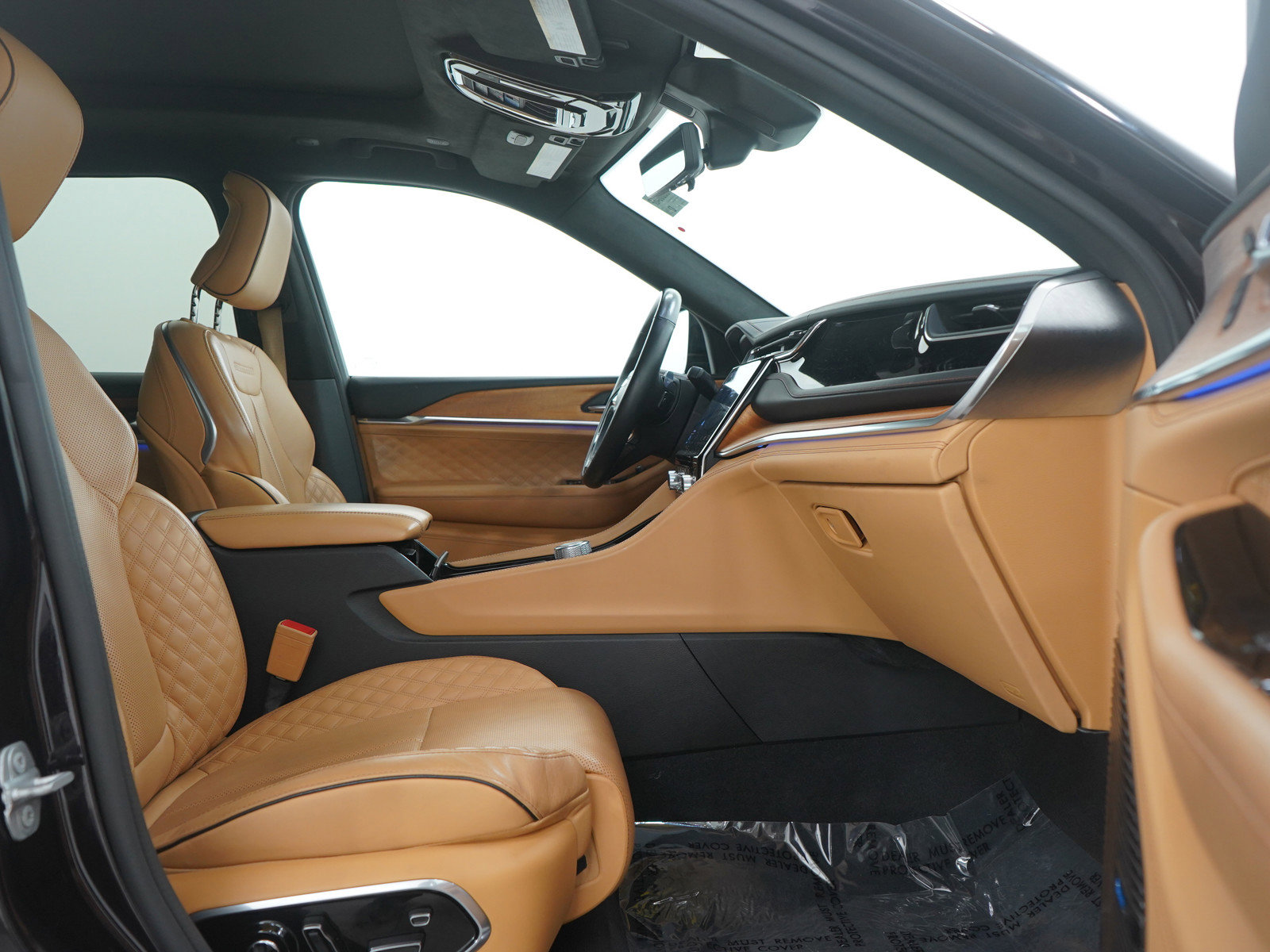 Used 2022 Jeep Grand Cherokee L Summit image 11